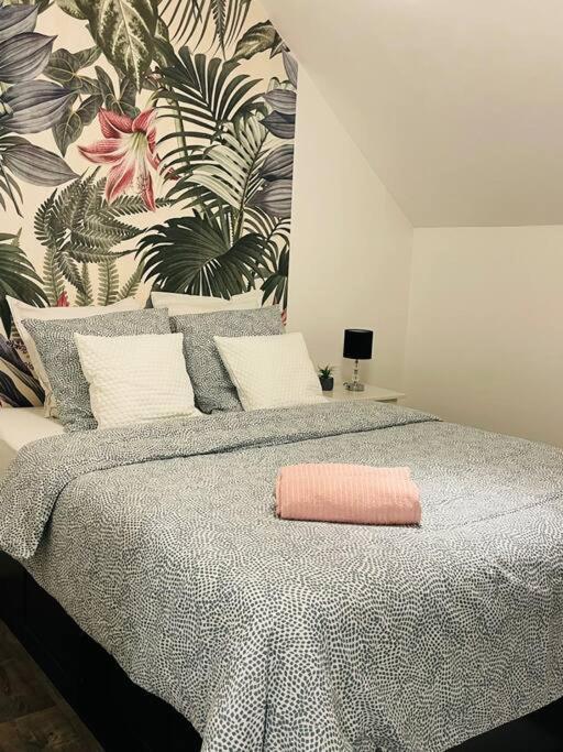 Studio Du Chateau Daire Champs-Sur-Marne Dış mekan fotoğraf